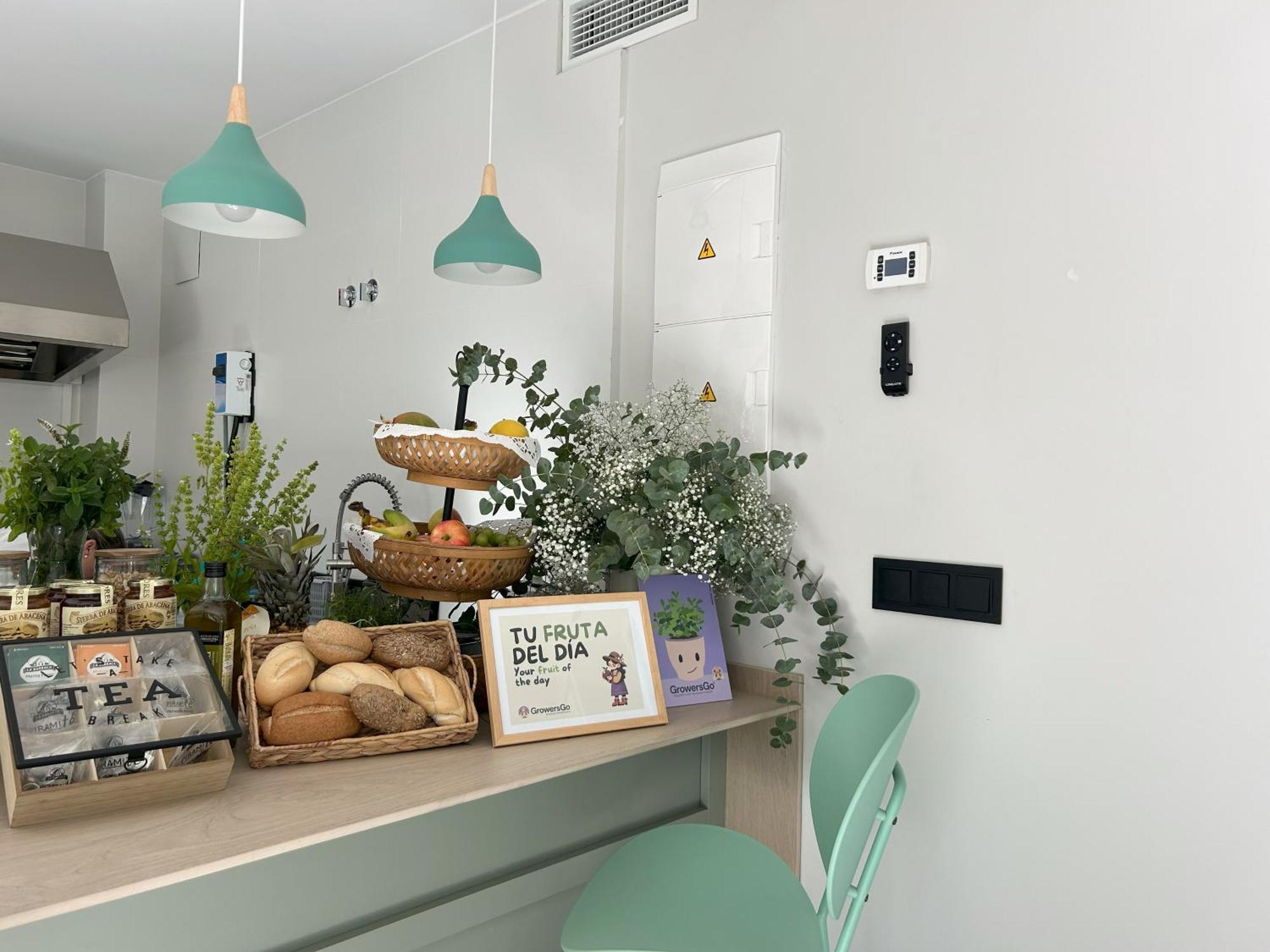 Growersgo Boutique Hostel Huelva Esterno foto