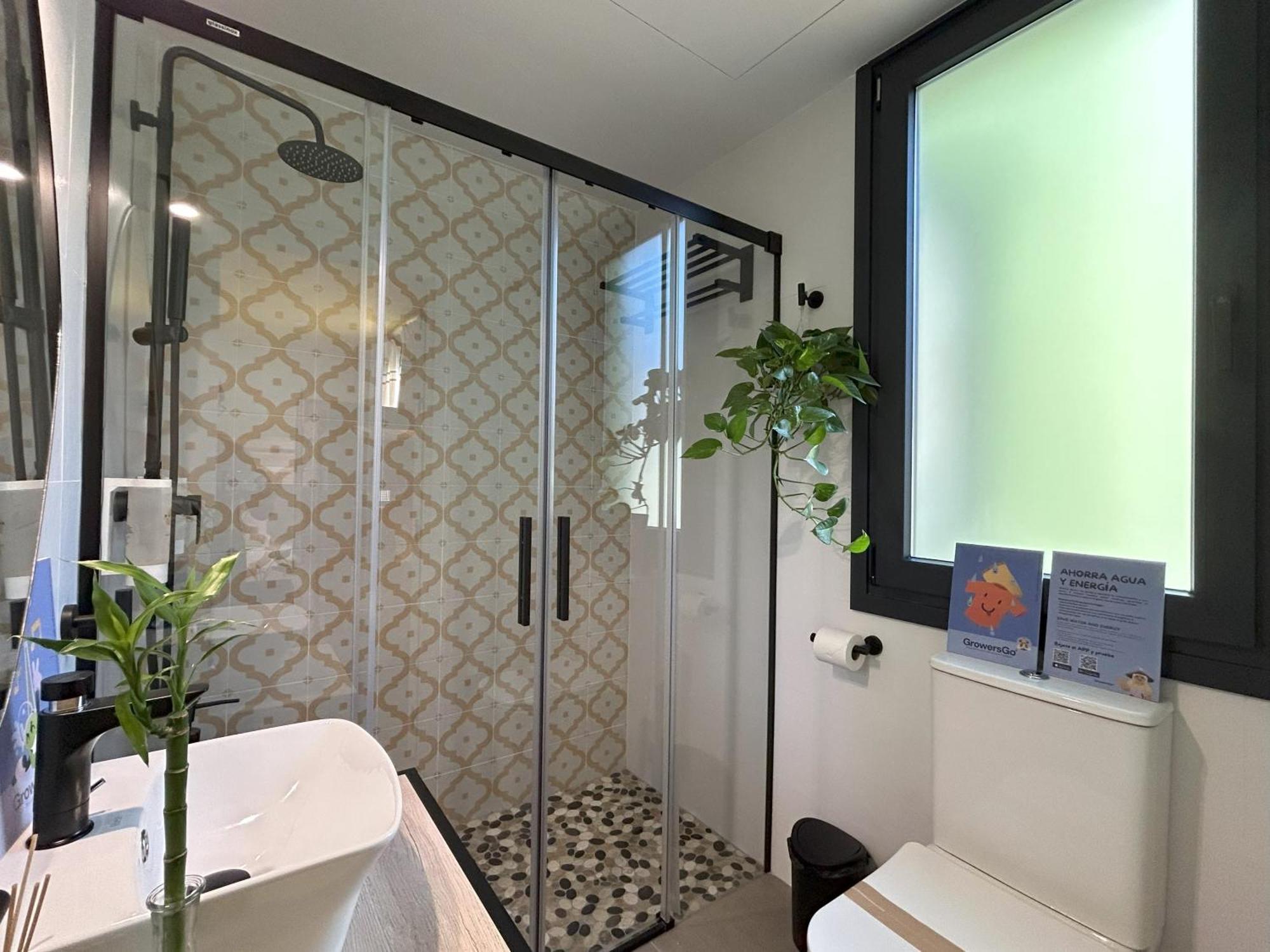 Growersgo Boutique Hostel Huelva Esterno foto