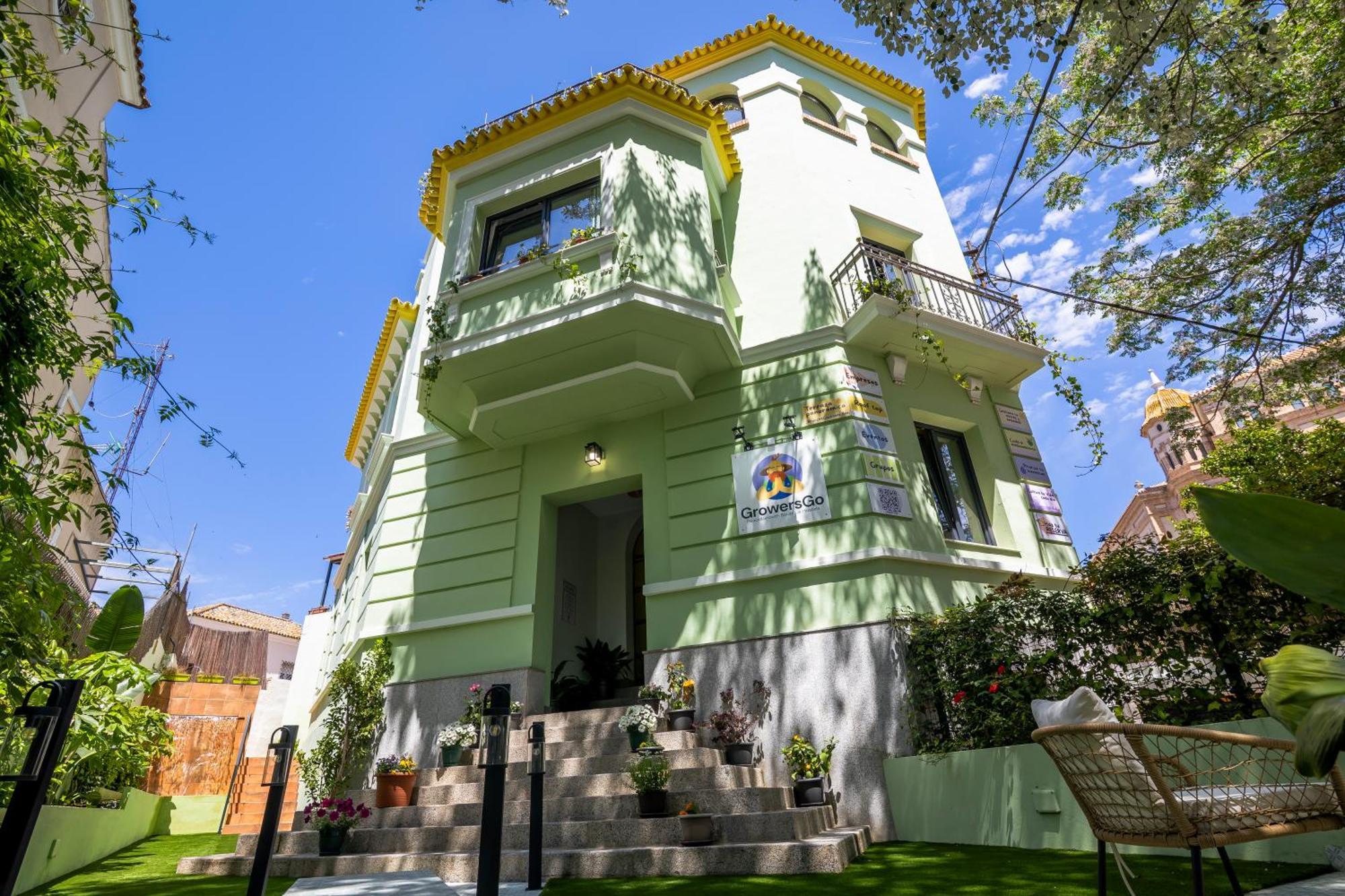 Growersgo Boutique Hostel Huelva Esterno foto