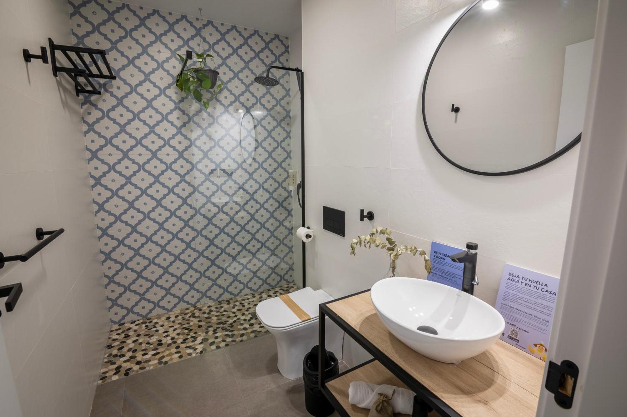 Growersgo Boutique Hostel Huelva Esterno foto